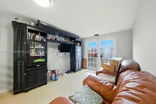 7375 SW 34th St, Miami, FL 33155 - Photo 3