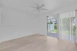 136 SW 169th Ave, Pembroke Pines, FL 33027 - Photo 7