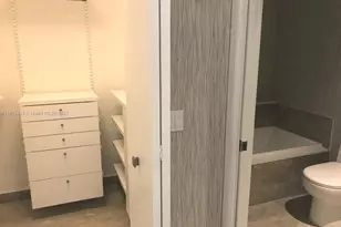 488 NE 18, Miami, FL 33132 - Photo 23