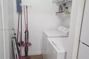 19655 E Country Club Dr, Aventura, FL 33180 - Photo 5