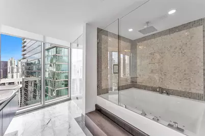 200 Biscayne Boulevard Way #3601, Miami, FL 33131 - Photo 13