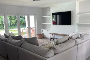 8921 SW 48th St, Miami, FL 33165 - Photo 7