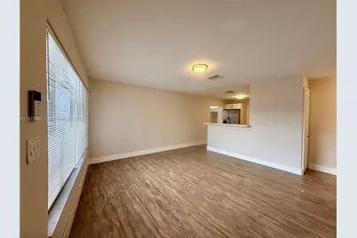 2730 NE 9th Ter #0, Pompano Beach, FL 33064 - Photo 5