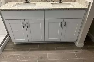 478 Salisbury Cir, Fort Pierce, FL 34982 - Photo 11