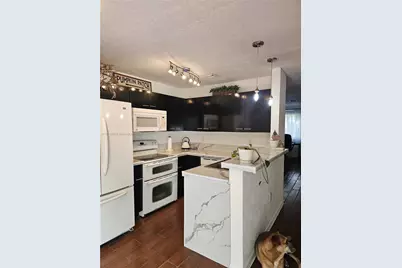 126 Hidden Ct Rd #27-D, Hollywood, FL 33023 - Photo 5