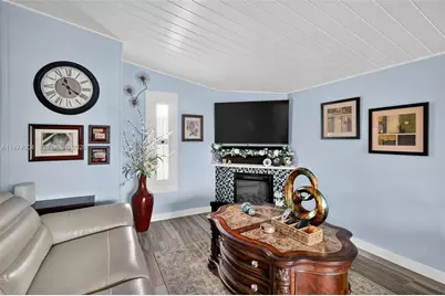 7120 Wilson St, Hollywood, FL 33024 - Photo 19