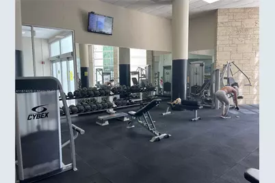 5151 Collins Ave #1525, Miami Beach, FL 33140 - Photo 15