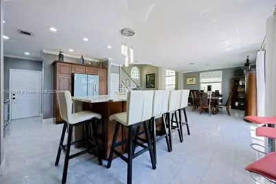 9770 Scribner Ln, Wellington, FL 33414 - Photo 11