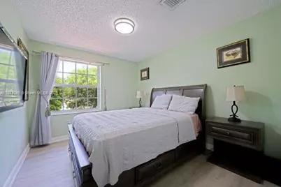 9770 Scribner Ln, Wellington, FL 33414 - Photo 19