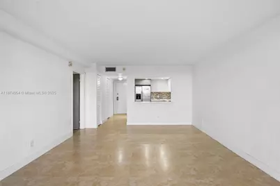 13499 Biscayne Blvd #503, North Miami, FL 33181 - Photo 11