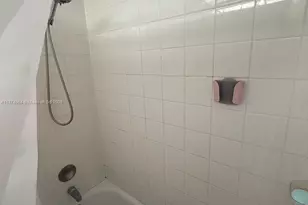 6940 Miami Gardens Dr, Hialeah, FL 33015 - Photo 11