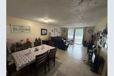 6940 Miami Gardens Dr #1-122, Hialeah, FL 33015 - Photo 7