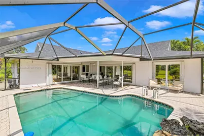 5706 Guava Dr, Tamarac, FL 33319 - Photo 11