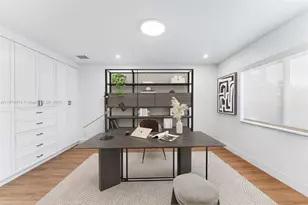 1011 N Venetian Dr, Miami, FL 33139 - Photo 31