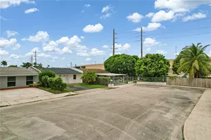 14857 SW 114th Ct, Miami, FL 33176 - Photo 29