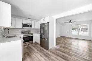 4313 SW 50th St, Dania Beach, FL 33314 - Photo 7