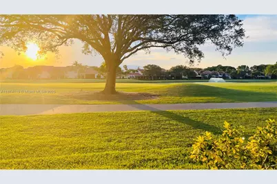 30 Windsor Ln, Palm Beach Gardens, FL 33418 - Photo 69