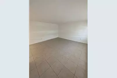 13700 NE 6th Ave #201, North Miami, FL 33161 - Photo 9