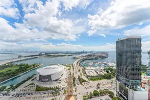 159 NE 6th St, Miami, FL 33132 - Photo 1