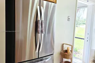 4160 Inverrary Dr, Lauderhill, FL 33319 - Photo 3