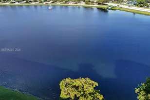 13001 SW 11th Ct, Pembroke Pines, FL 33027 - Photo 39