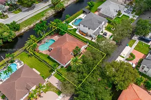 7841 NW 169th Terrace, Miami Lakes, FL 33016 - Photo 53