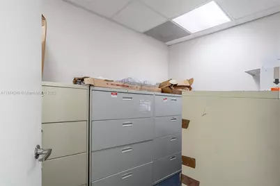 12550 Biscayne Blvd #500, North Miami, FL 33181 - Photo 35