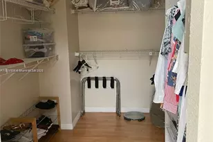 1095 Weeping Willow Way, Hollywood, FL 33019 - Photo 5