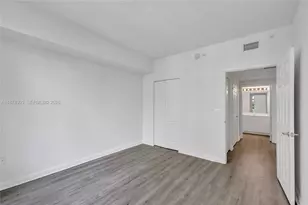 888 S Douglas Rd, Coral Gables, FL 33134 - Photo 37