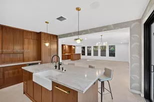 2330 Overbrook St, Coconut Grove, FL 33133 - Photo 11