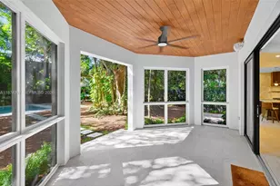 2330 Overbrook St, Coconut Grove, FL 33133 - Photo 27