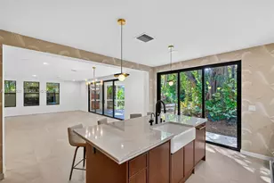 2330 Overbrook St, Coconut Grove, FL 33133 - Photo 19