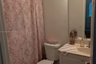 8496 SW 29th St, Miramar, FL 33025 - Photo 17