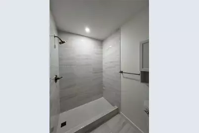 8111 SW 81st Pl, Miami, FL 33143 - Photo 5