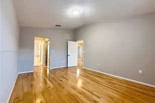 1140 Oysterwood St, Hollywood, FL 33019 - Photo 19