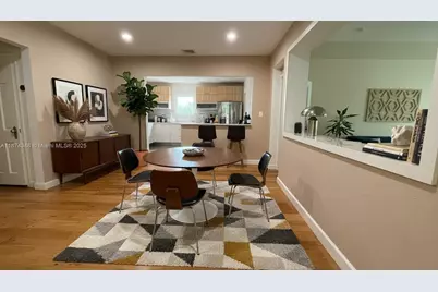 40 SW 30th Rd, Miami, FL 33129 - Photo 33