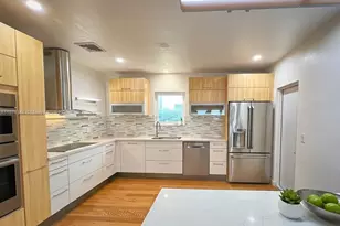 40 SW 30th Rd, Miami, FL 33129 - Photo 3
