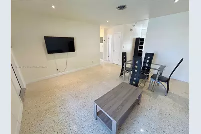 2441 NW 9th Ter #1, Wilton Manors, FL 33311 - Photo 9