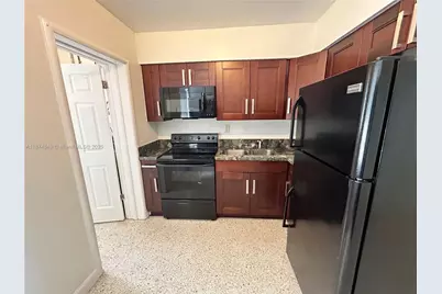 2441 NW 9th Ter #1, Wilton Manors, FL 33311 - Photo 7