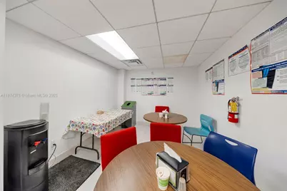 4725 SW 8th St, Miami, FL 33134 - Photo 29