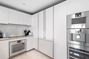 10203 Collins Ave, Bal Harbour, FL 33154 - Photo 9