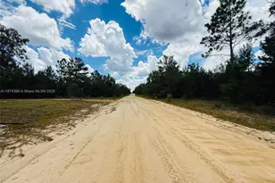 334 Oak Crest Dr, Other City - In The State Of Florida, FL 32148 - Photo 7