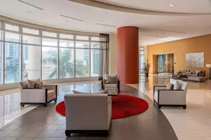 300 S Biscayne Blvd, Miami, FL 33131 - Photo 3