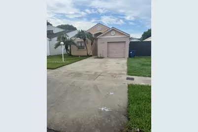 12706 SW 145th St, Miami, FL 33186 - Photo 3