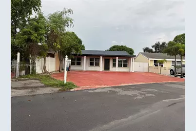 20819 NW 41st Ave Rd, Miami Gardens, FL 33055 - Photo 1