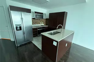 1900 N Bayshore Dr, Miami, FL 33132 - Photo 5