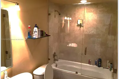 350 S Miami Ave #2207, Miami, FL 33130 - Photo 3