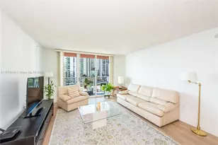 1155 Brickell Bay Dr, Miami, FL 33131 - Photo 21