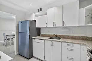 300 Bayview Dr, Sunny Isles Beach, FL 33160 - Photo 17