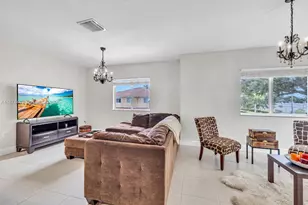 7400 Palomino Dr, Davie, FL 33024 - Photo 11